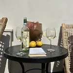 Allegro Neve Tzedek Boutique Suites - By Homy